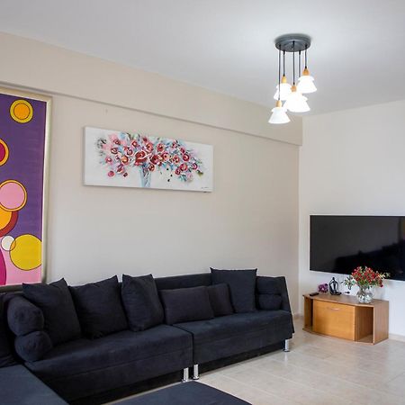 Anesis Apartments Agia Marina  Екстер'єр фото