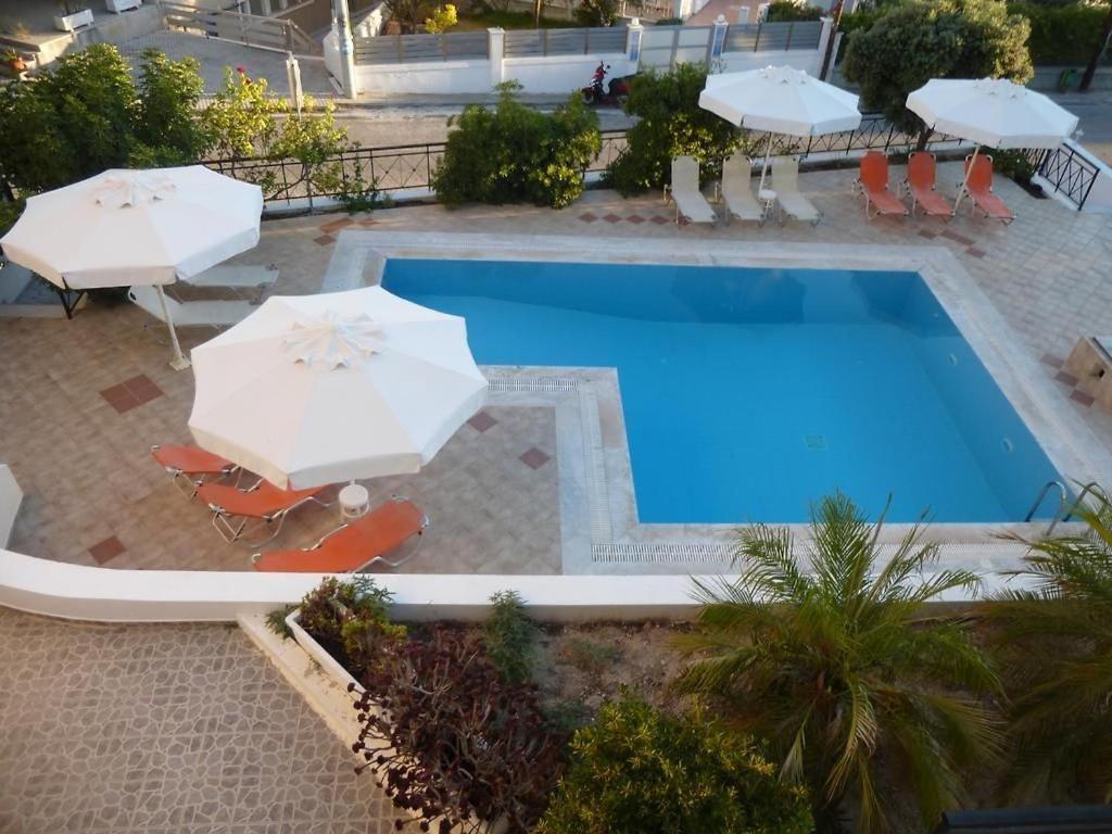 Anesis Apartments Agia Marina  Екстер'єр фото