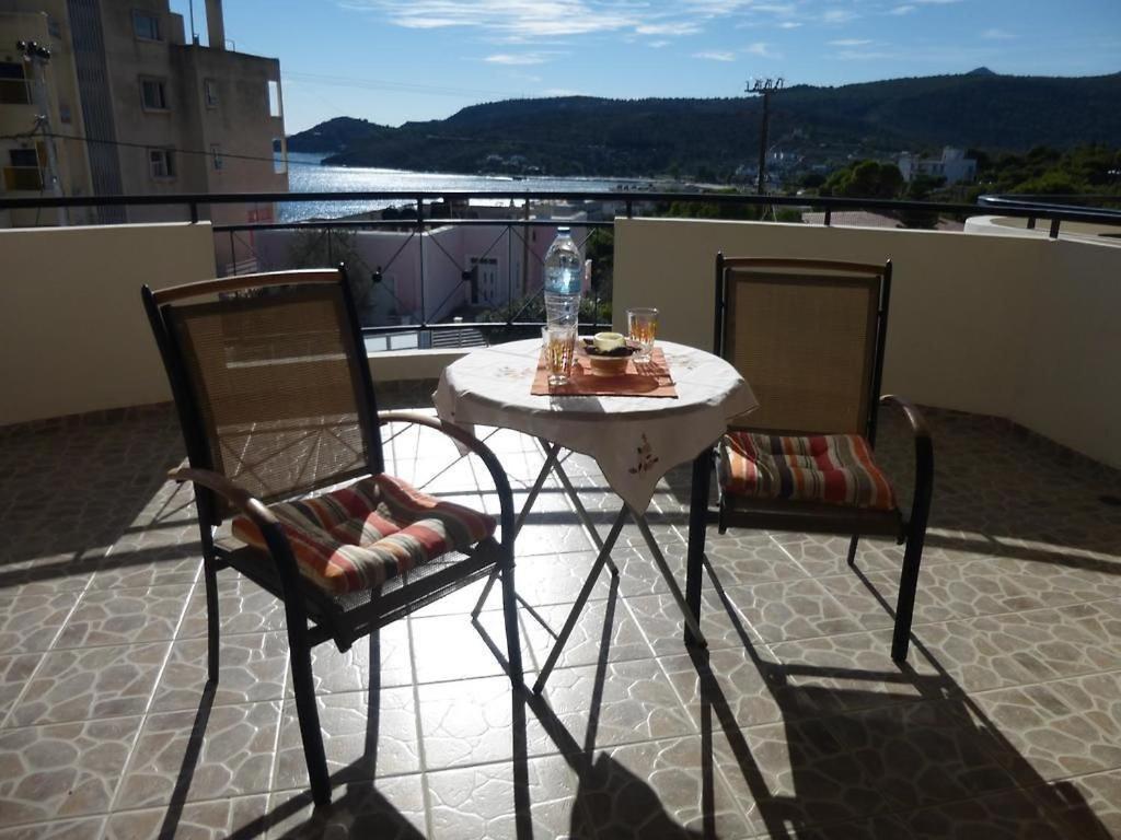 Anesis Apartments Agia Marina  Екстер'єр фото